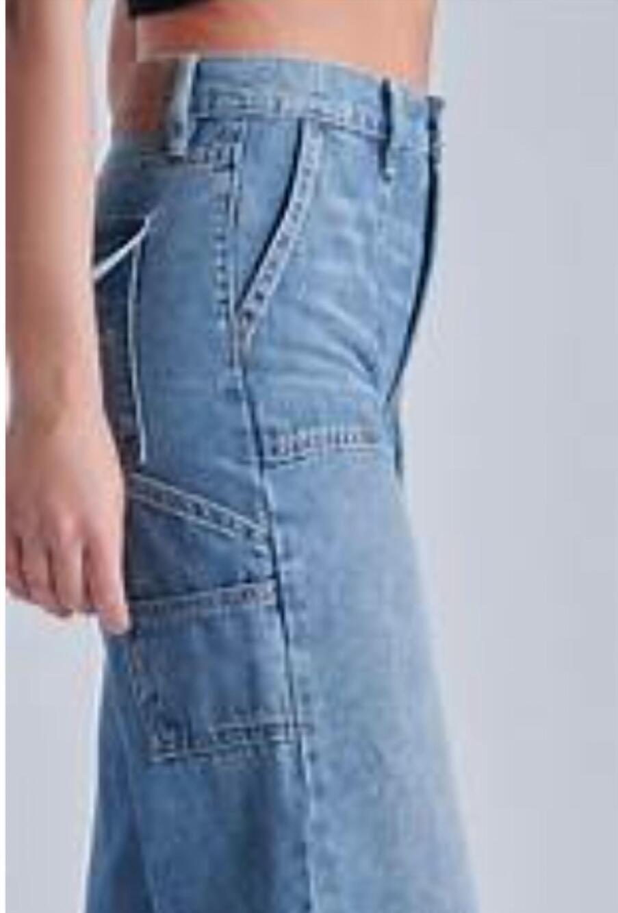 NEW HIDDEN logan classic carpenter dad jean in light wash